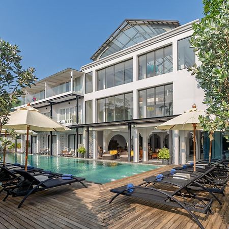 Anona Beachfront Phuket Resort-Sha Extra Plus Patong Bagian luar foto