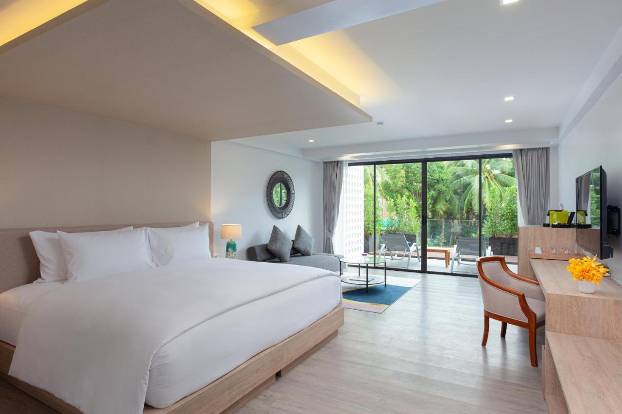 Anona Beachfront Phuket Resort-Sha Extra Plus Patong Bagian luar foto