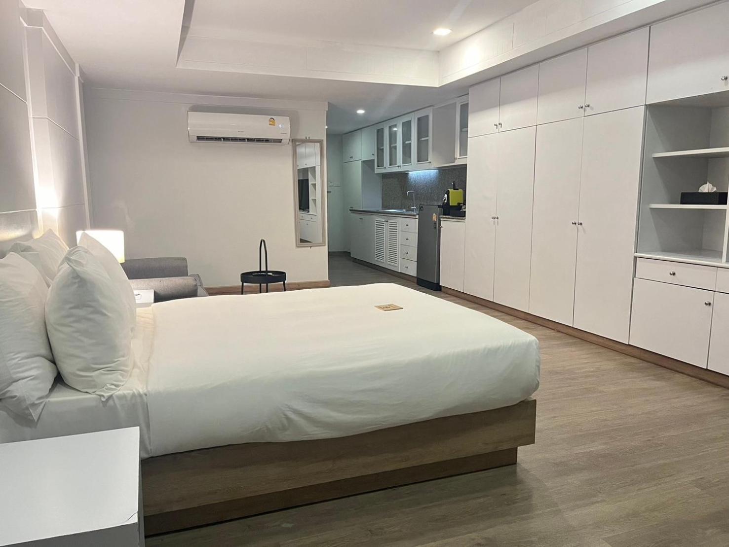 Anona Beachfront Phuket Resort-Sha Extra Plus Patong Bagian luar foto